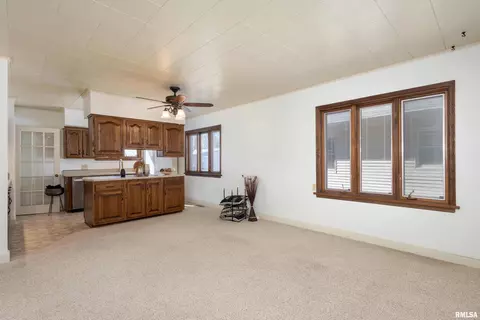 1405 27th St, Moline, IL 61265 photo 14