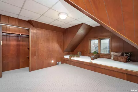 1405 27th St, Moline, IL 61265 photo 26