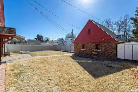 1405 27th St, Moline, IL 61265 photo 37