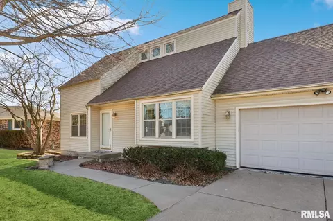 4260 Winston Pl, Bettendorf, IA 52722