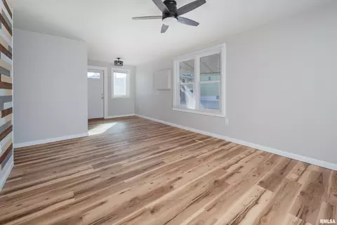 3806 10th Ave, Moline, IL 61265 photo 5