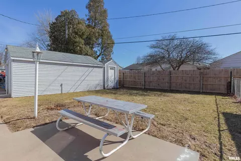 3806 10th Ave, Moline, IL 61265 photo 22