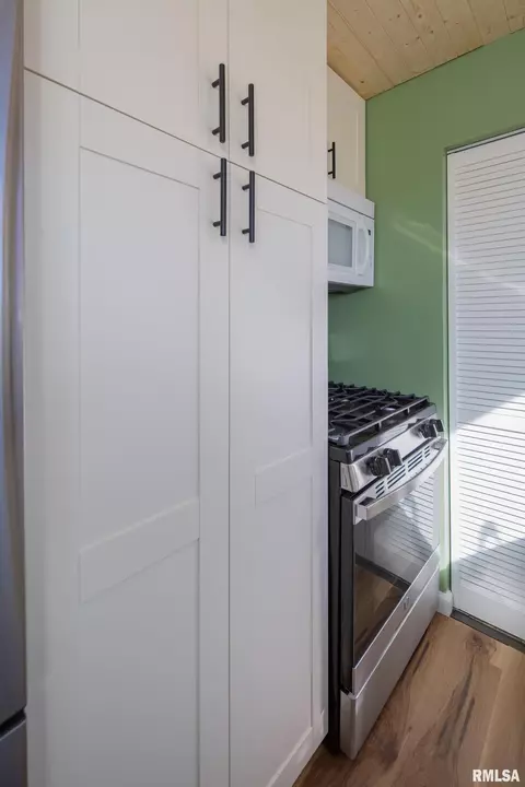 3806 10th Ave, Moline, IL 61265 photo 9