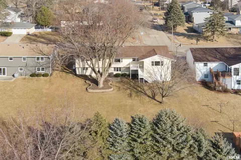 208 S 8th St, Eldridge, IA 52748 photo 26