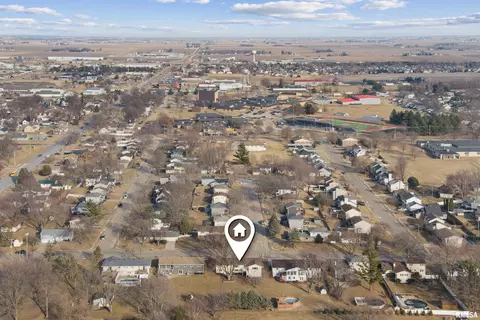 208 S 8th St, Eldridge, IA 52748 photo 31
