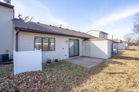 1858 53rd St, Moline, IL 61265 photo 22