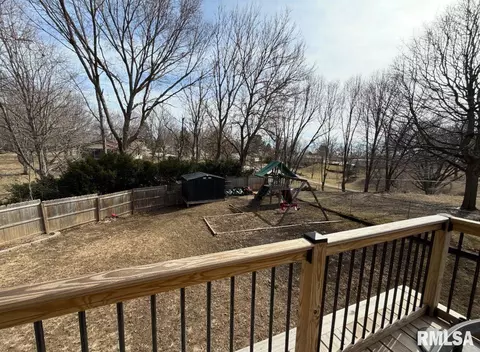 602 N Madison St, Morrison, IL 61270 photo 27