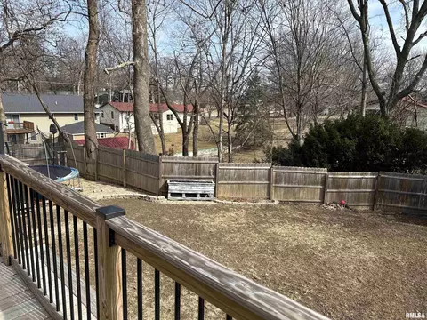 602 N Madison St, Morrison, IL 61270 photo 25