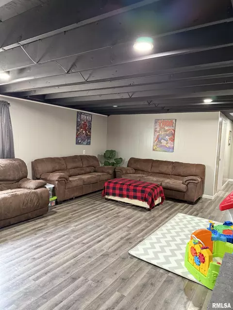 602 N Madison St, Morrison, IL 61270 photo 16