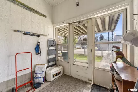 1820 43rd St, Moline, IL 61265 photo 16