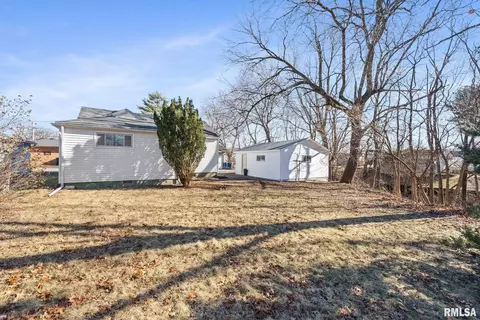 1806 32nd St, Moline, IL 61265 photo 24