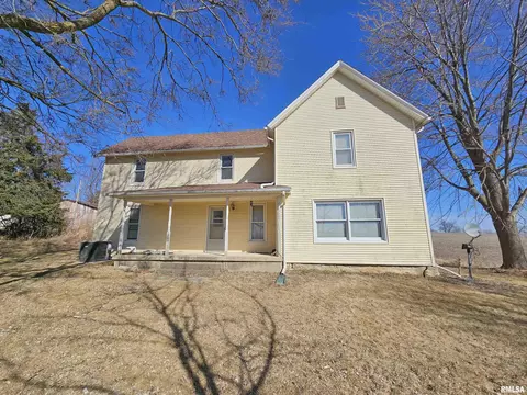 1926 150th St, Delmar, IA 52037