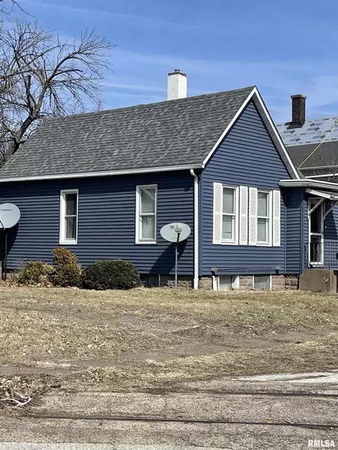 2340 Boies Ave, Davenport, IA 52802