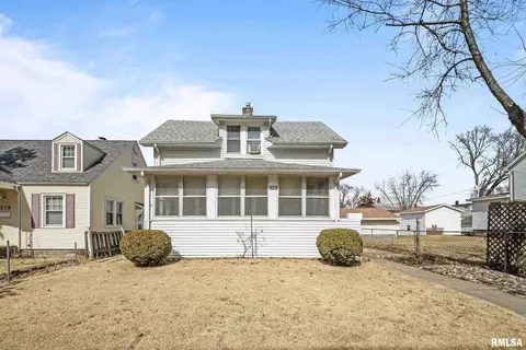223 17th Ave, East Moline, IL 61244