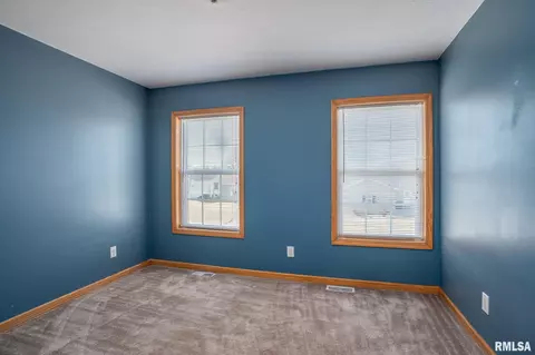 613 18th St, Silvis, IL 61282 photo 13