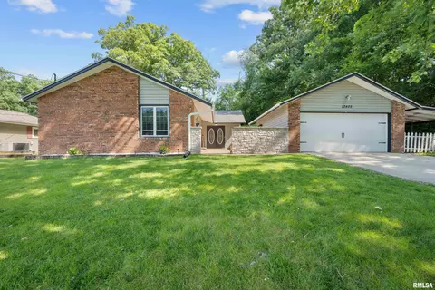 12405 Niabi Zoo Rd, Coal Valley, IL 61240