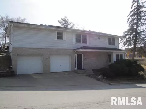 504 21st Ave, East Moline, IL 61244