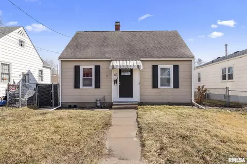 1111 S Concord St, Davenport, IA 52802