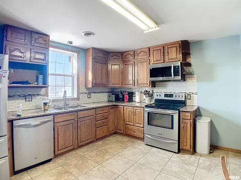 204 W 2nd St, Bennett, IA 52721 photo 14