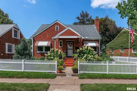 1640 Broadlawn Ave, Davenport, IA 52803