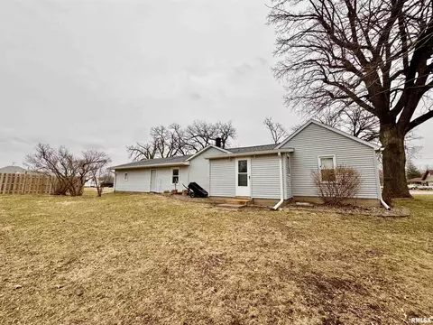 1407 15th St, Viola, IL 61486 photo 19
