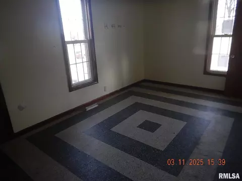 616 Park Ave, Kewanee, IL 61443 photo 13