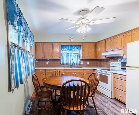 4134 28th Ave, Moline, IL 61265 photo 9