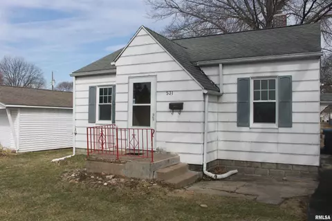 531 29th Ave, Moline, IL 61265