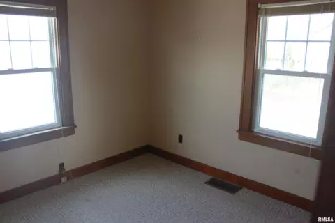 531 29th Ave, Moline, IL 61265 photo 5