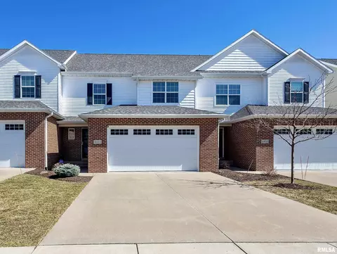 4417 Slate Creek Dr, Bettendorf, IA 52722