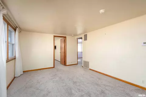 514 14th Ave, Silvis, IL 61282 photo 6