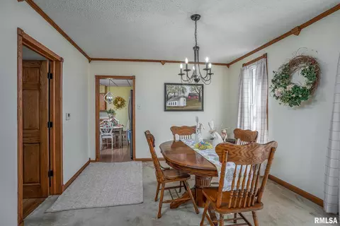 2425 Barker St, Clinton, IA 52732 photo 12