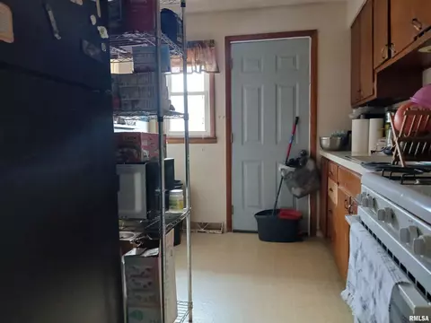 906 908 5th Ave, Silvis, IL 61282 photo 16