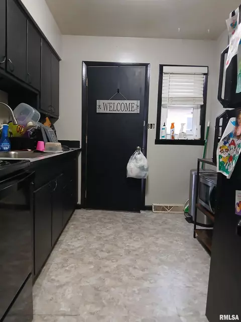 906 908 5th Ave, Silvis, IL 61282 photo 8
