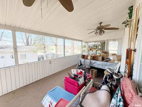 1001 S 14th St, Herrin, IL 62948 photo 8