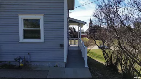 717 11th Ave, Fulton, IL 61252 photo 7