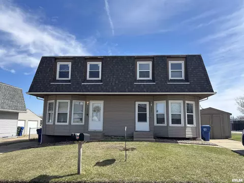 5503 N Linwood Ave, Davenport, IA 52806