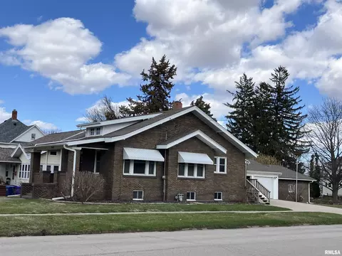 740 Henry St, Kewanee, IL 61443