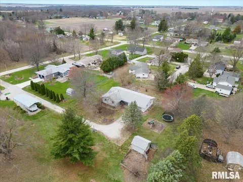 414 6th St, Andover, IL 61233 photo 7