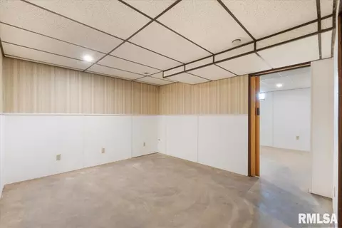 414 6th St, Andover, IL 61233 photo 47