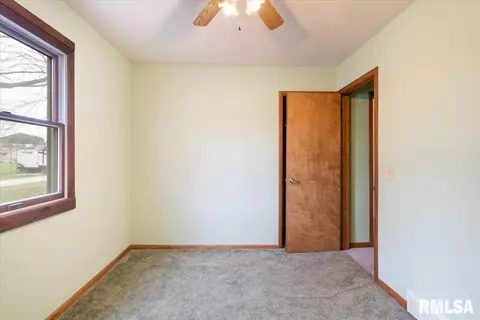 414 6th St, Andover, IL 61233 photo 34