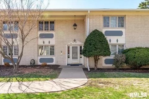930 17th St, Moline, IL 61265 photo 31