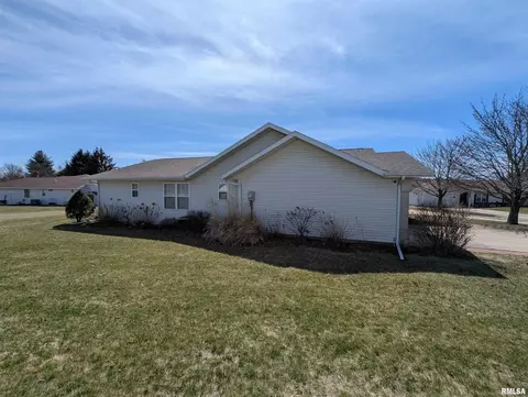 833 Sunset Dr, Kewanee, IL 61443 photo 9