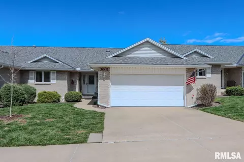3002 Bluff Ridge Dr, Quincy, IL 62305