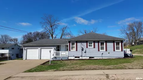 716 7th Ave, Fulton, IL 61252 photo 2