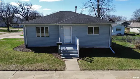 716 7th Ave, Fulton, IL 61252 photo 6