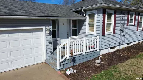 716 7th Ave, Fulton, IL 61252 photo 3