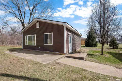 3445 295th St, Camanche, IA 52730