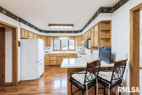 801 10th Ave, Fulton, IL 61252 photo 11