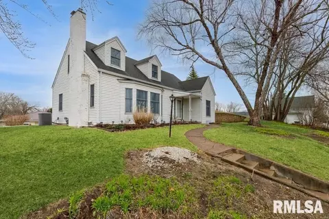 801 10th Ave, Fulton, IL 61252 photo 2